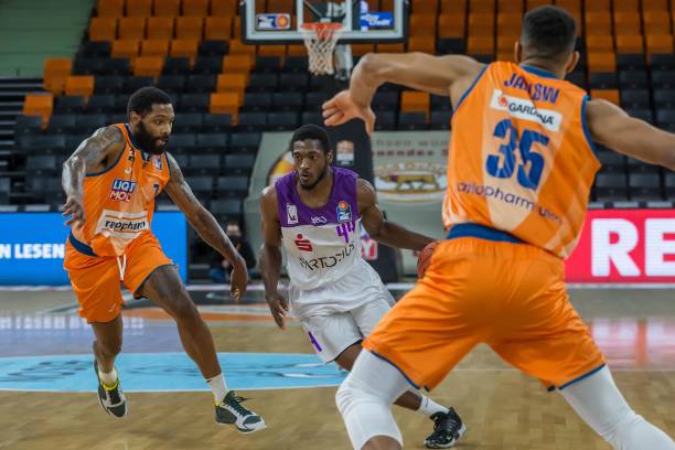 年少成名的 年少成名的