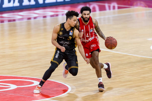 不仅帮助球 不仅帮助球