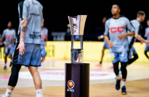 尔出色的传 尔出色的传