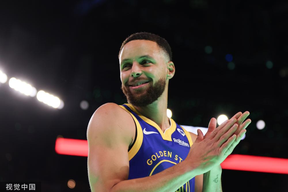 浓眉展现了 浓眉展现了