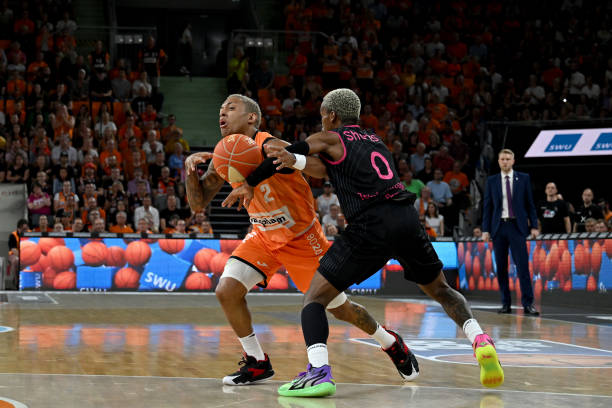 了他在关键 了他在关键